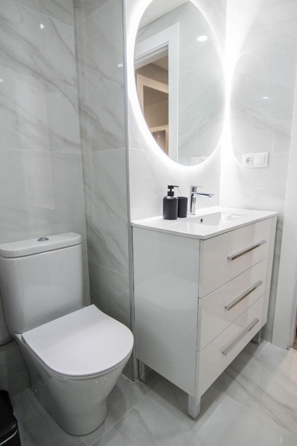New! Luxury City Center & 2 Balconies 말라가 외부 사진